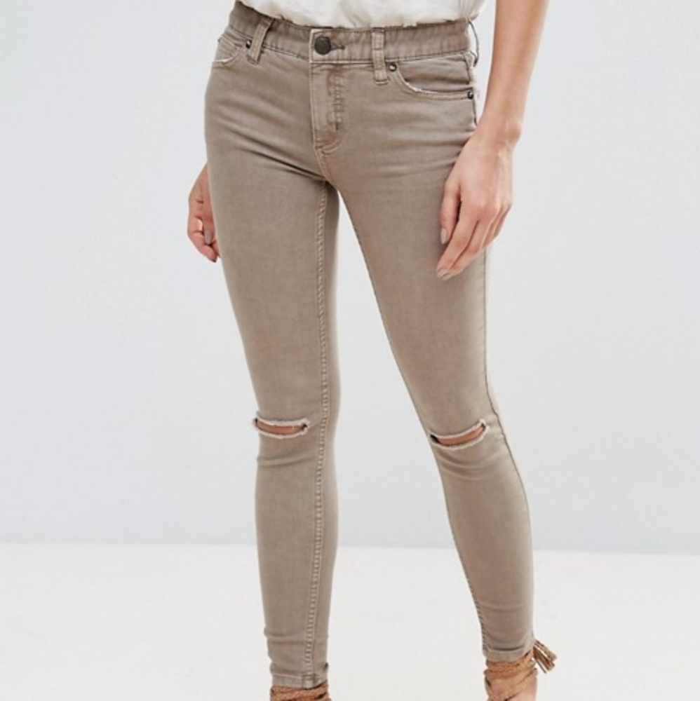 Free People Tan Distressed Skinny Jeans Size 25